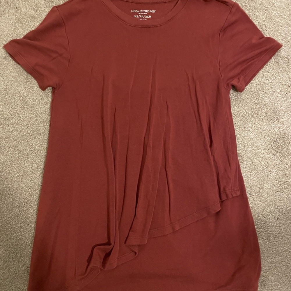 A pea in the pod xs nursing top